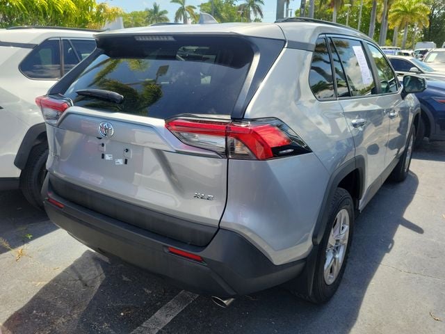 2025 Toyota RAV4 XLE - Photo 35