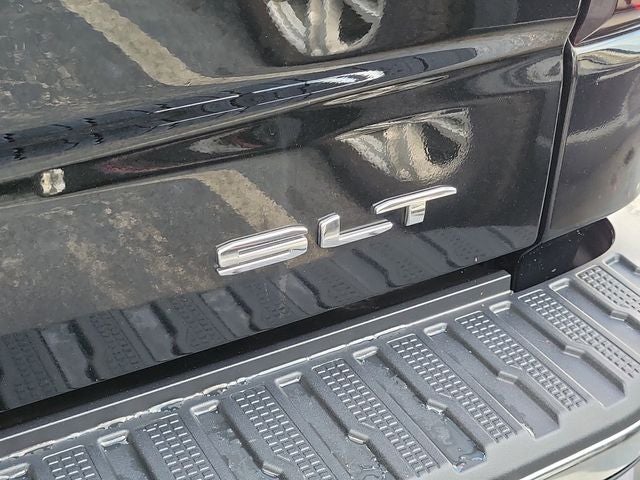 2023 GMC Sierra 1500 SLT - Photo 37