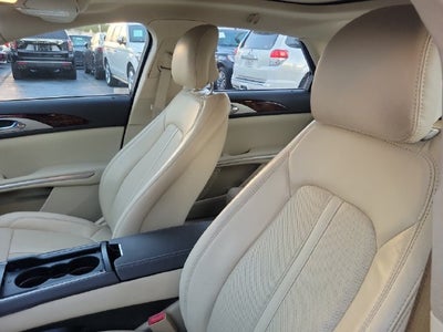 2014 Lincoln MKZ Base