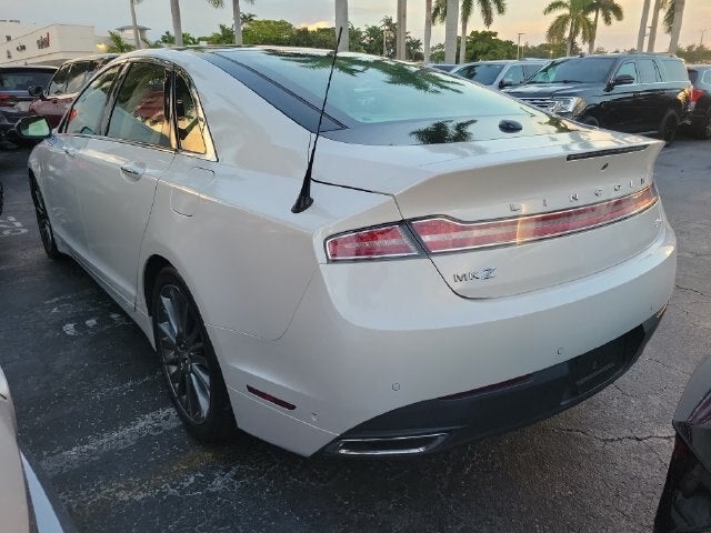 2014 Lincoln MKZ Base
