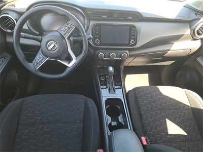 2023 Nissan Kicks SV