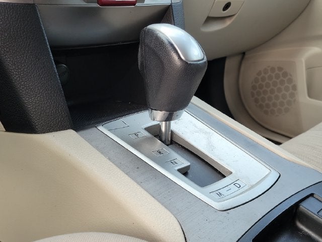 2014 Subaru Outback 2.5i Premium - Photo 25