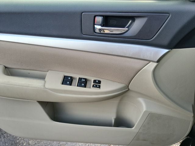 2014 Subaru Outback 2.5i Premium - Photo 46