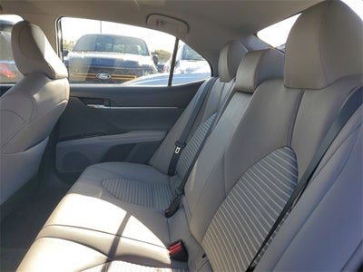 2019 Toyota Camry SE