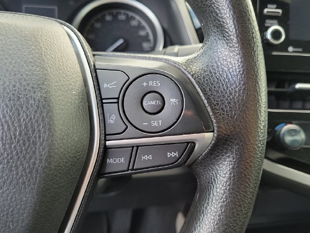 2022 Toyota Camry LE - Photo 21