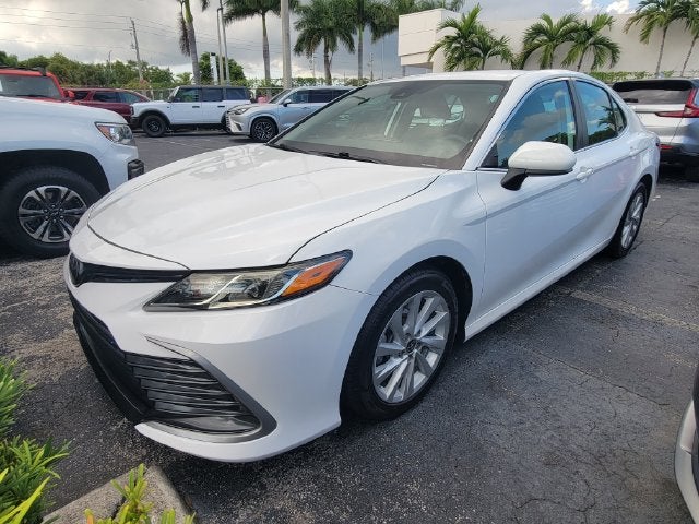 2022 Toyota Camry LE - Photo 28