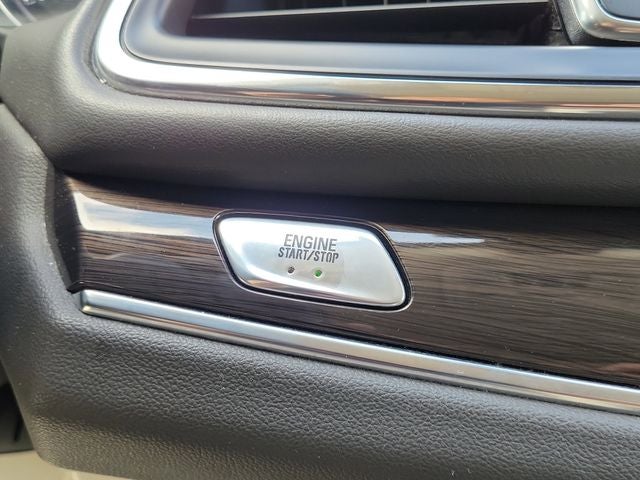 2022 Buick Enclave Essence