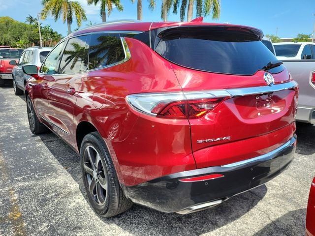 2022 Buick Enclave Essence