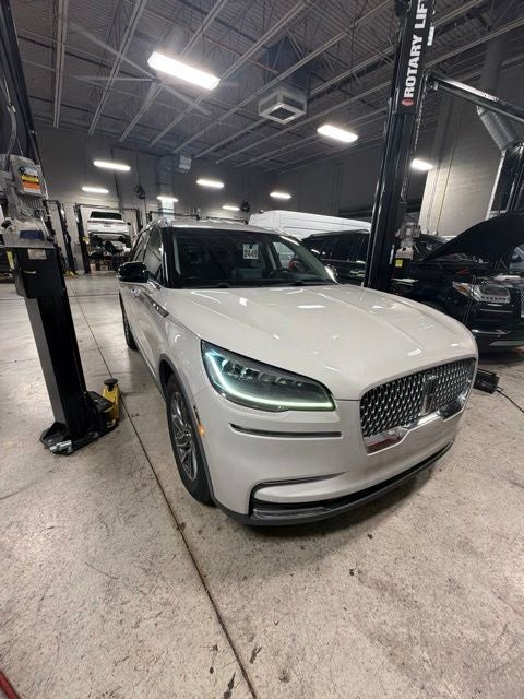 2021 Lincoln Aviator Standard