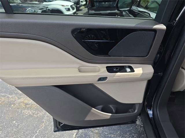 2024 Lincoln Aviator Premiere