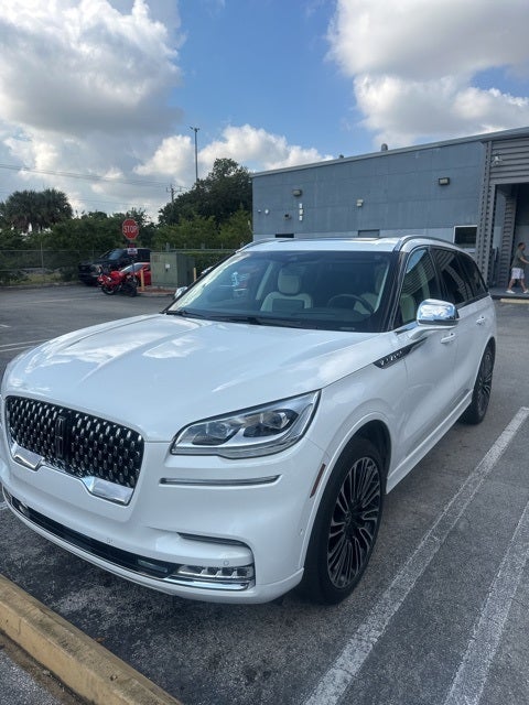 2022 Lincoln Aviator Black Label