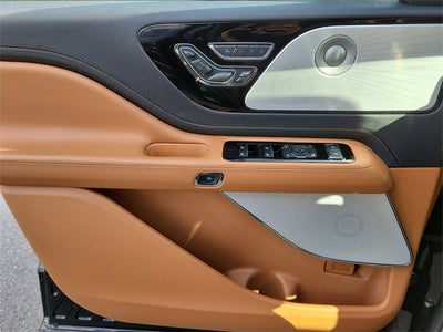 2025 Lincoln Aviator Black Label