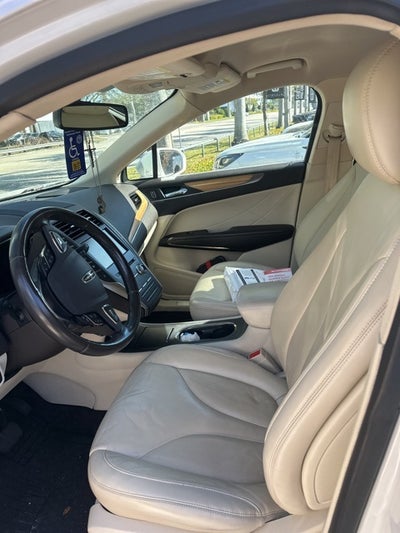 2015 Lincoln MKC Select