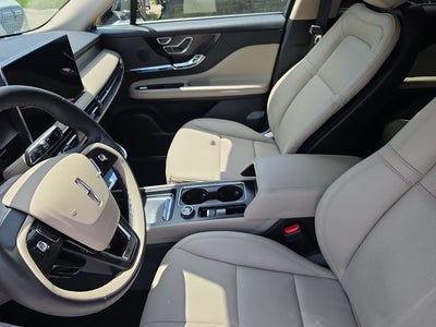 2025 Lincoln Corsair Premiere