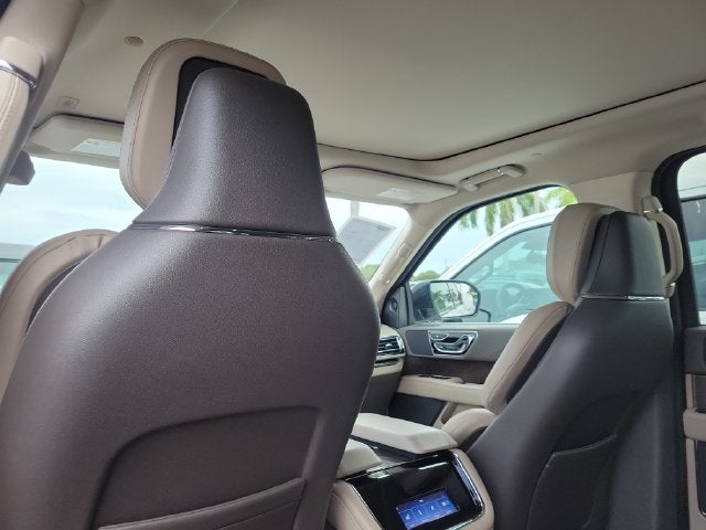 2023 Lincoln Navigator Reserve - Photo 10