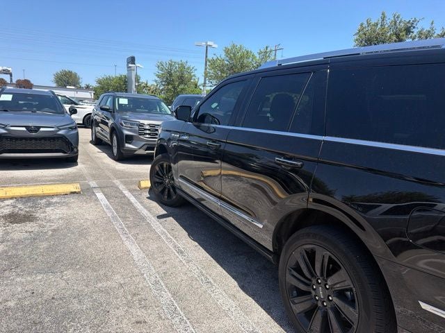 2023 Lincoln Navigator Reserve