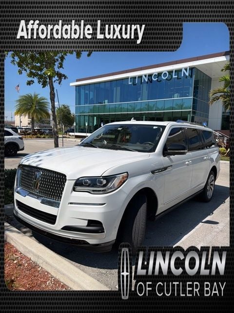 2022 Lincoln Navigator L Reserve