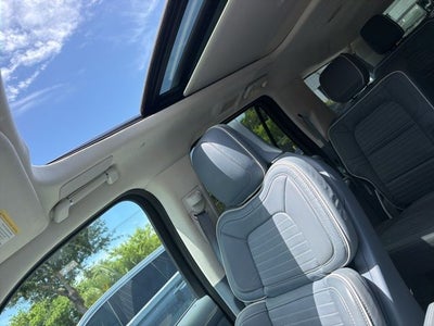 2022 Lincoln Navigator L Black Label