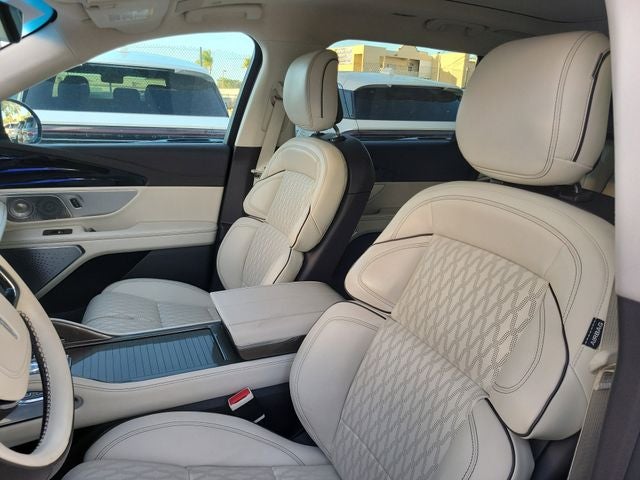 2024 Lincoln Nautilus Black Label