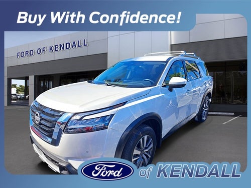 2024 Nissan Pathfinder SL