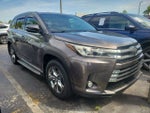 2017 Toyota Highlander Limited Platinum