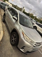2018 Toyota Highlander LE