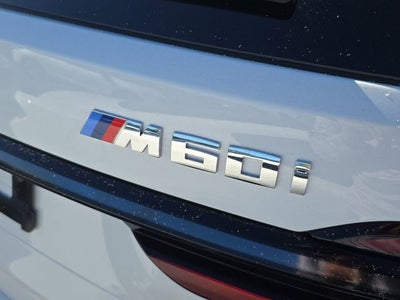 2025 BMW X7 M60i