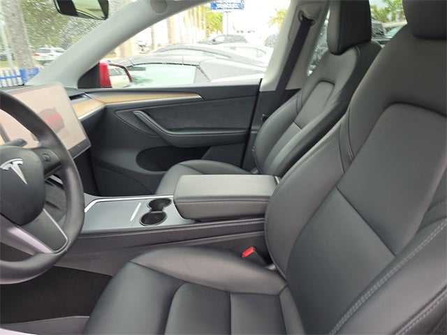 2024 Tesla Model Y Long Range