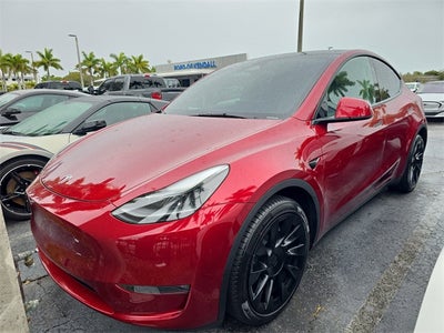 2024 Tesla Model Y Long Range