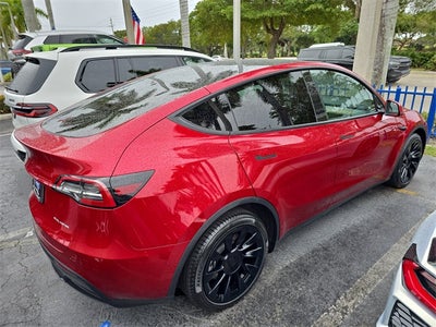 2024 Tesla Model Y Long Range