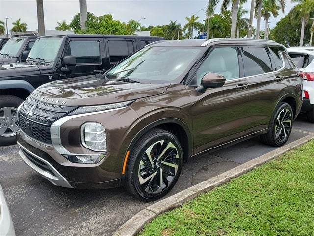 2022 Mitsubishi Outlander SEL