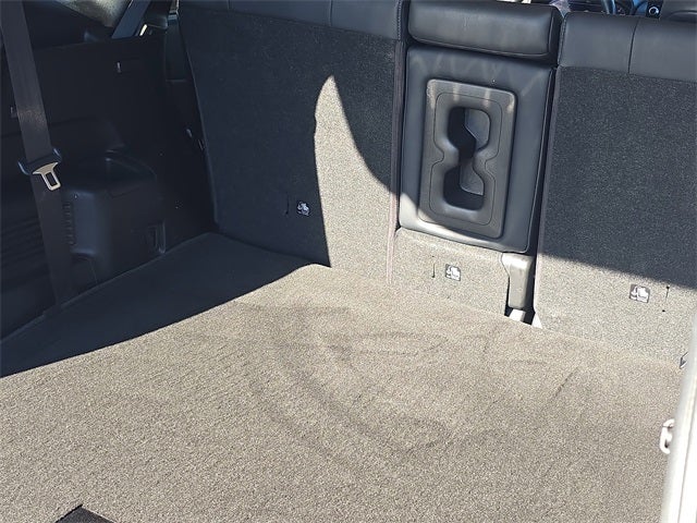 2023 Mitsubishi Outlander PHEV SE