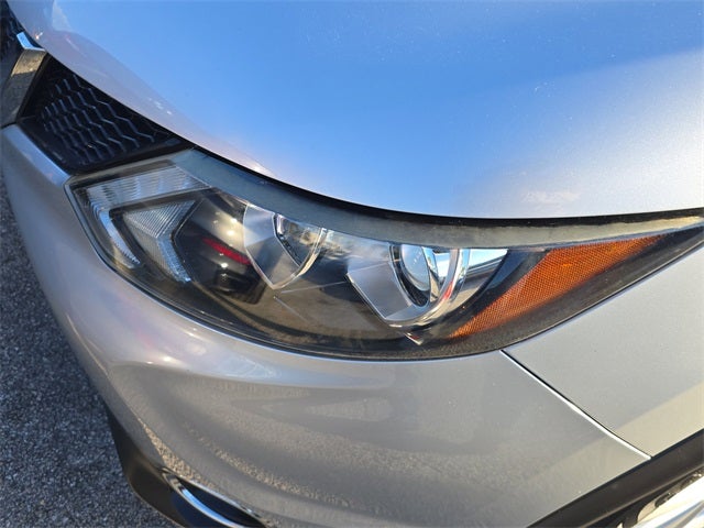 2018 Nissan Rogue Sport SV