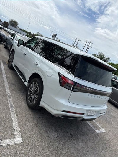 2026 INFINITI QX80 LUXE
