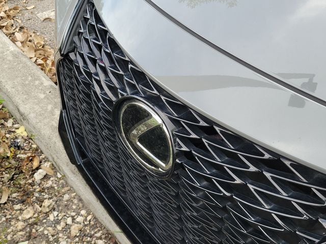 2024 Lexus IS 350 F SPORT DESIGN - Photo 6