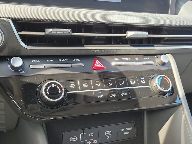2025 Hyundai Sonata SE - Photo 55