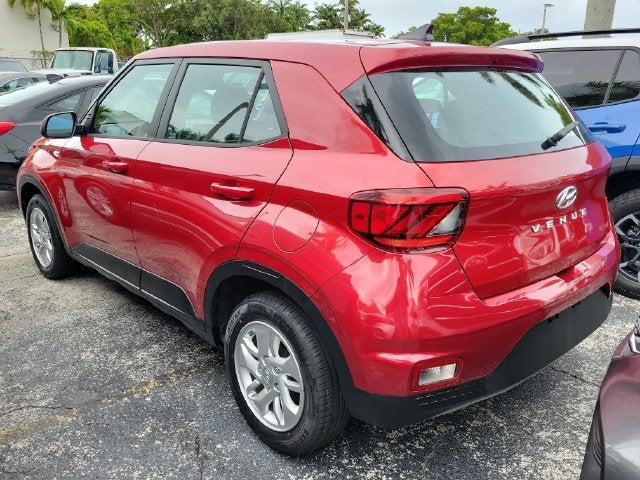 2022 Hyundai Venue SE