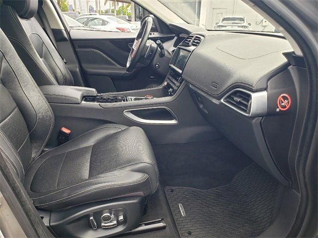 2018 Jaguar F-PACE 20d R-Sport