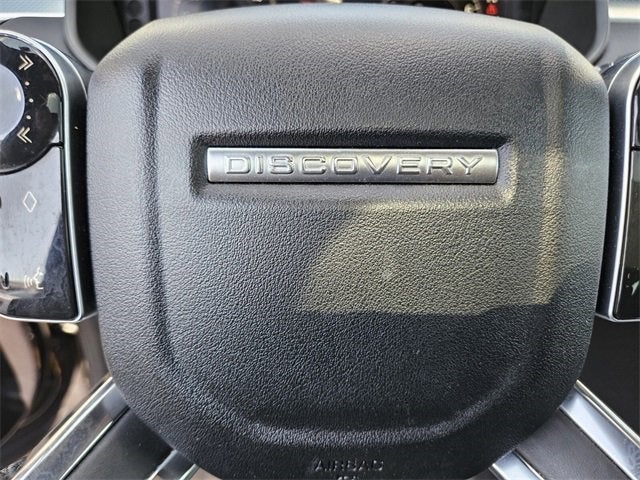 2020 Land Rover Discovery Landmark Edition