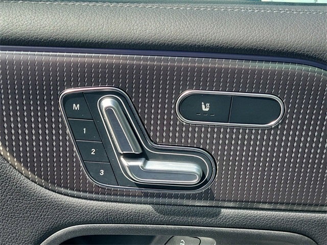 2023 Mercedes-Benz GLB GLB 250