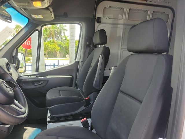 2023 Mercedes-Benz Sprinter 2500 Cargo 170 WB High Roof