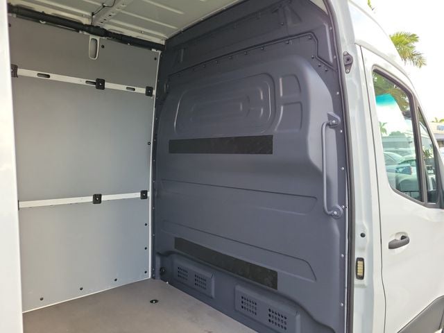 2025 Mercedes-Benz Sprinter 2500 Cargo 170 WB High Roof
