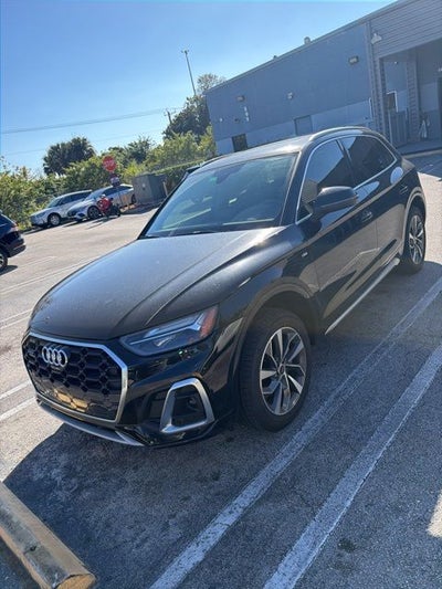 2023 Audi Q5 45 S line Premium quattro