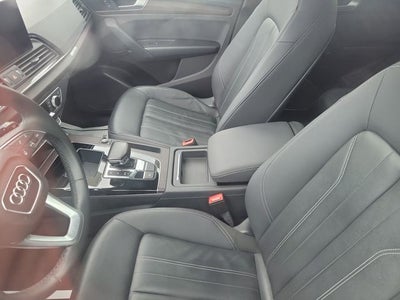 2022 Audi Q5 45 S line Premium quattro