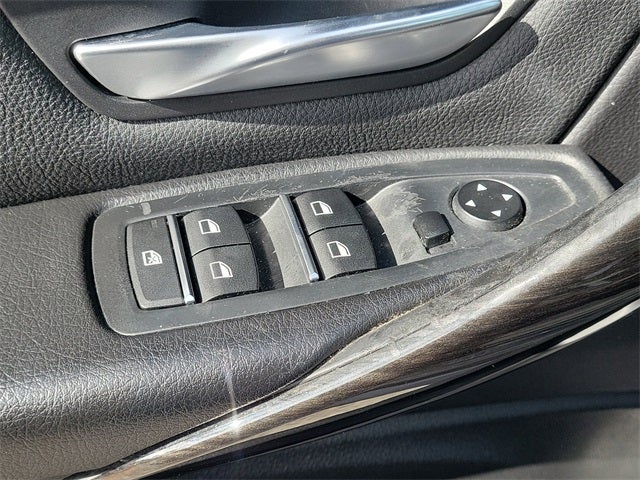 2017 BMW 3 Series 320i