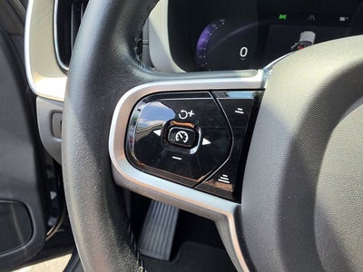 2022 Volvo XC60 B6 Inscription
