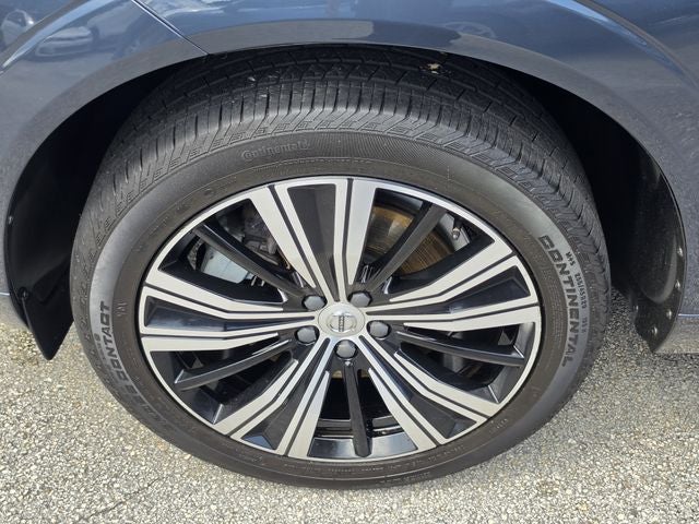 2022 Volvo XC60 B6 Inscription
