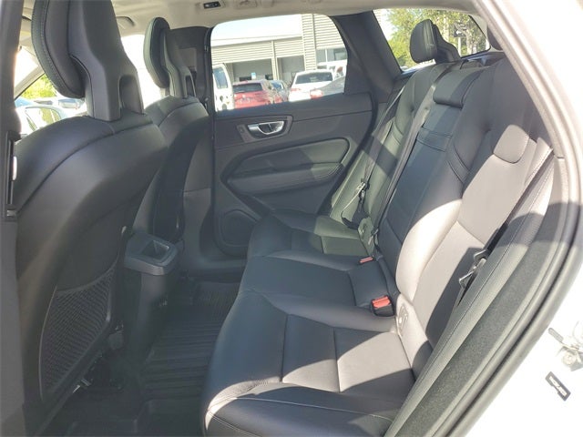 2018 Volvo XC60 T6 Momentum