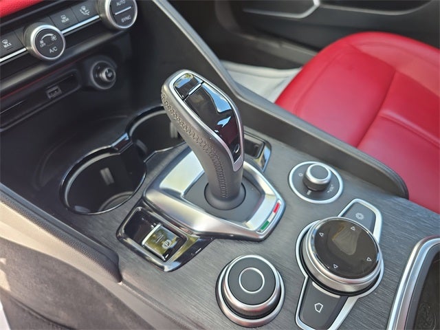 2020 Alfa Romeo Giulia Base