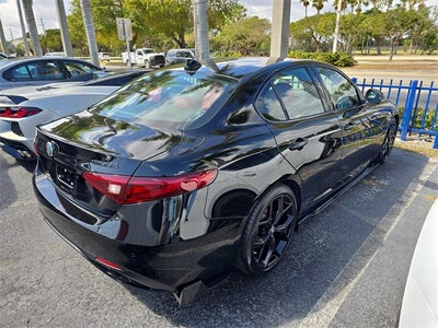 2020 Alfa Romeo Giulia Base